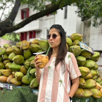 omen’s Tropic shift dress with sleeves and easy fit – resort wear style