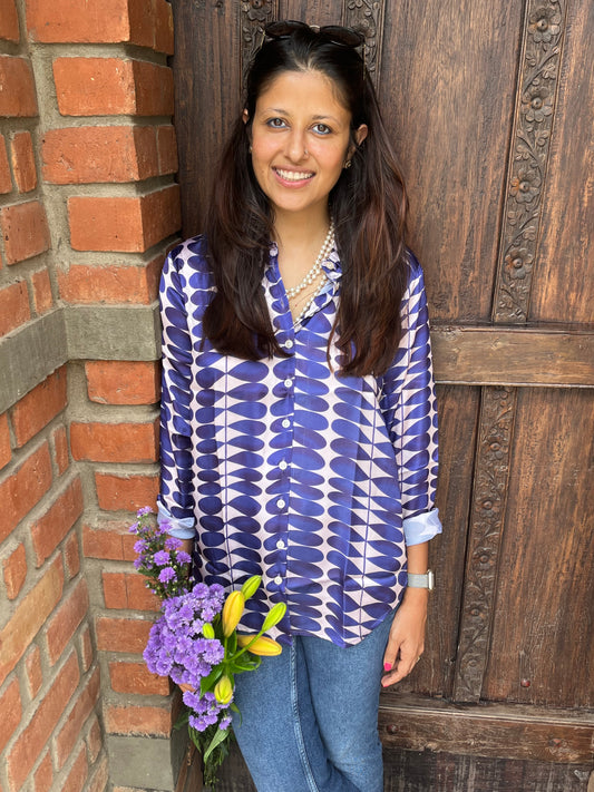 Blue leaf abstract print shirt in flowy fabric